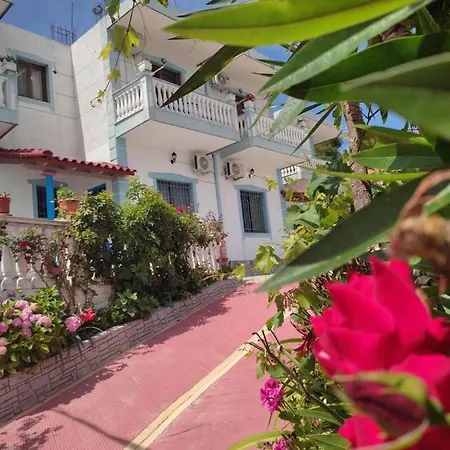 Vila He-ar Saranda
