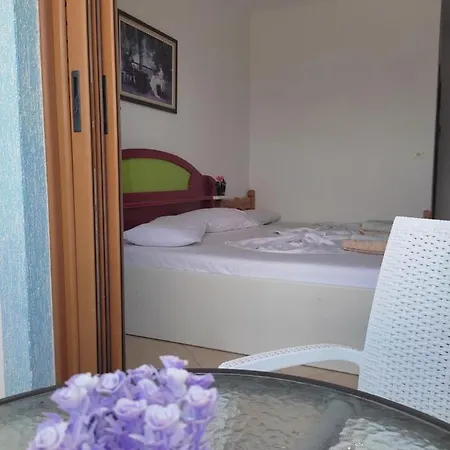 Vila He-ar Apartament