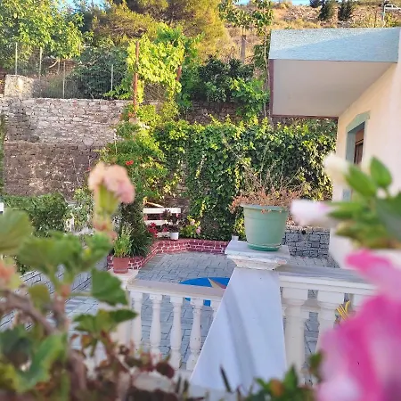 Vila He-ar Apartament Saranda